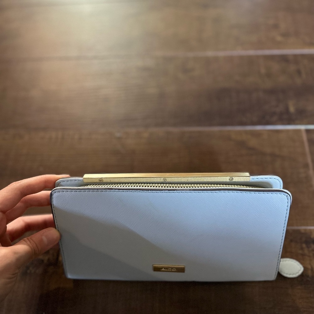 Light Blue Wallet - Picture 2 of 3